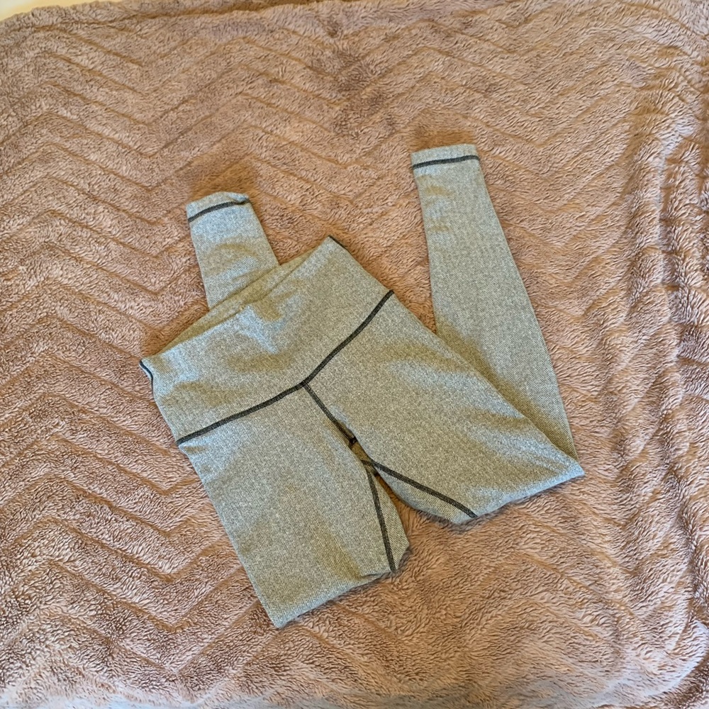 Herringbone lululemon leggings